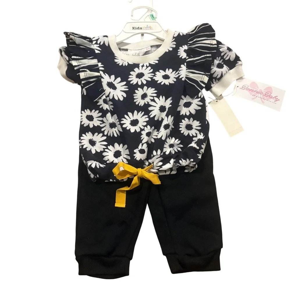 Carters and Bonnie Baby 18M‎ Girls Outfit Bundle Daisy Joggers and Bunny Dress